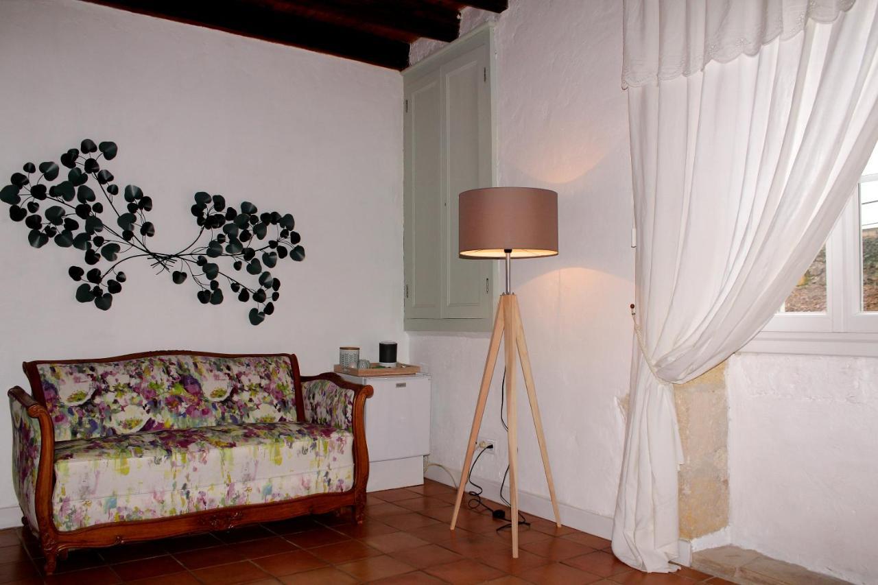 Relais De La Renaissance Bed & Breakfast Saint-Michel-de-Montaigne Exterior photo