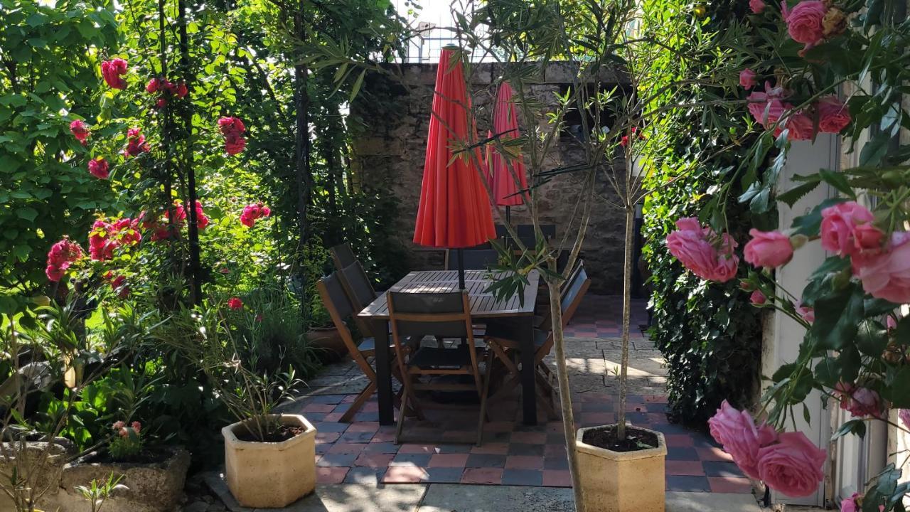 Relais De La Renaissance Bed & Breakfast Saint-Michel-de-Montaigne Exterior photo