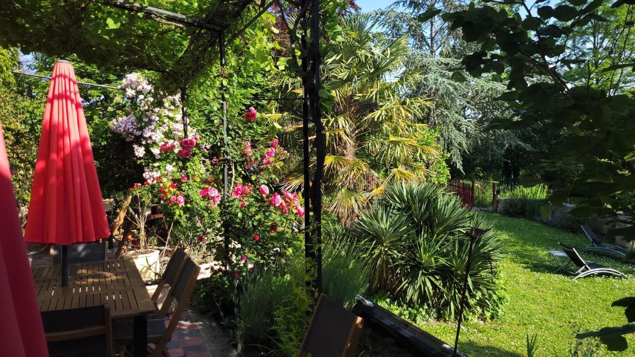 Relais De La Renaissance Bed & Breakfast Saint-Michel-de-Montaigne Exterior photo